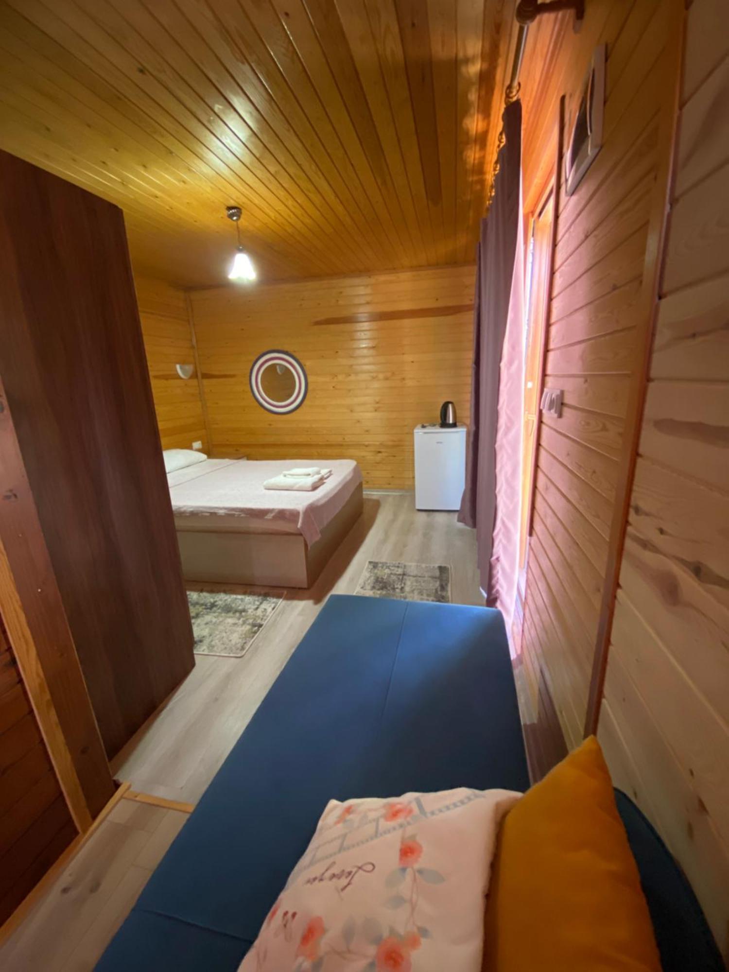 Karaoez Ada Bungalows & Villa Karaoz Quarto foto
