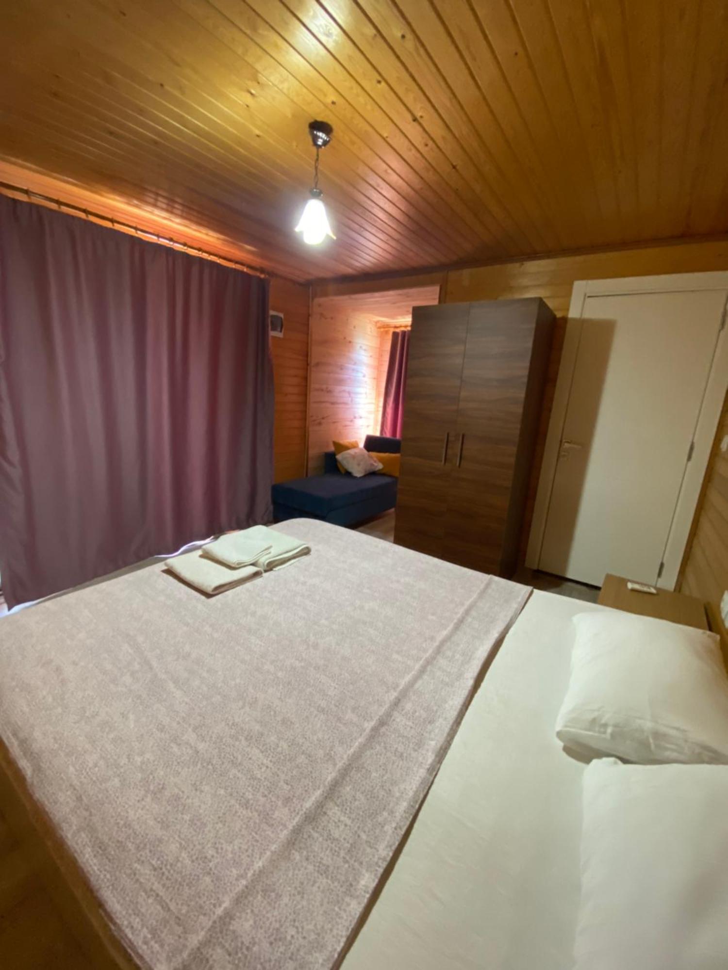 Karaoez Ada Bungalows & Villa Karaoz Quarto foto